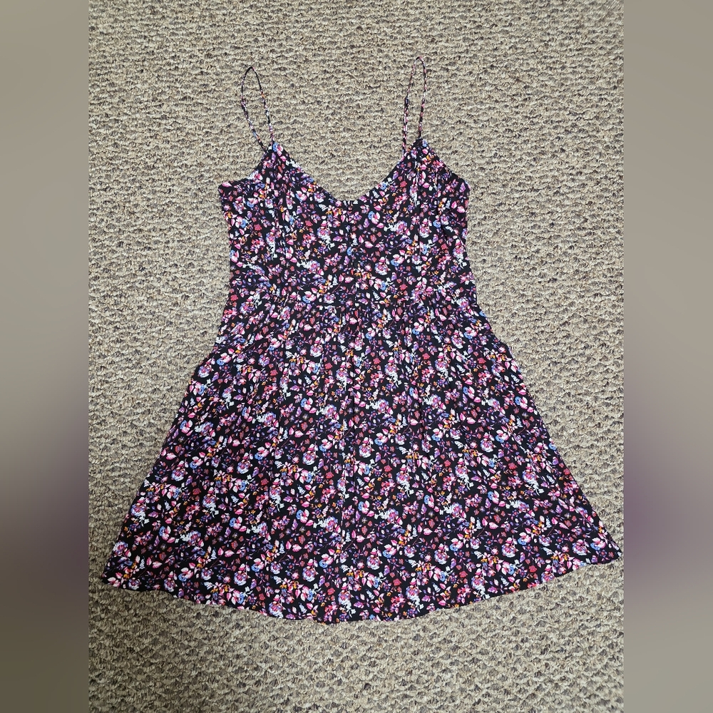 EXPRESS Floral Spaghetti Strap Babydoll Dress w/ Pockets SIZE Medium